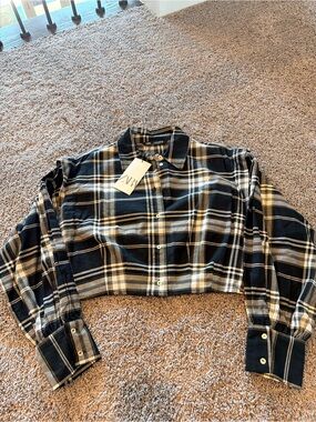 ZARA NWT Cropped Plaid Button-Up Shirt Jacket - Black & Cream